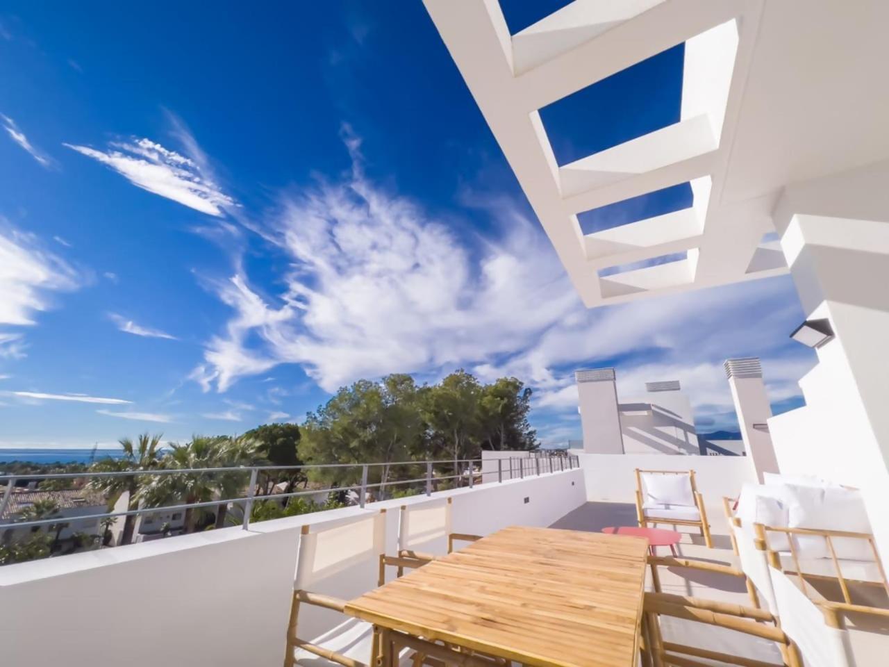Penthouse On The Golden Mile Marbella Exterior photo