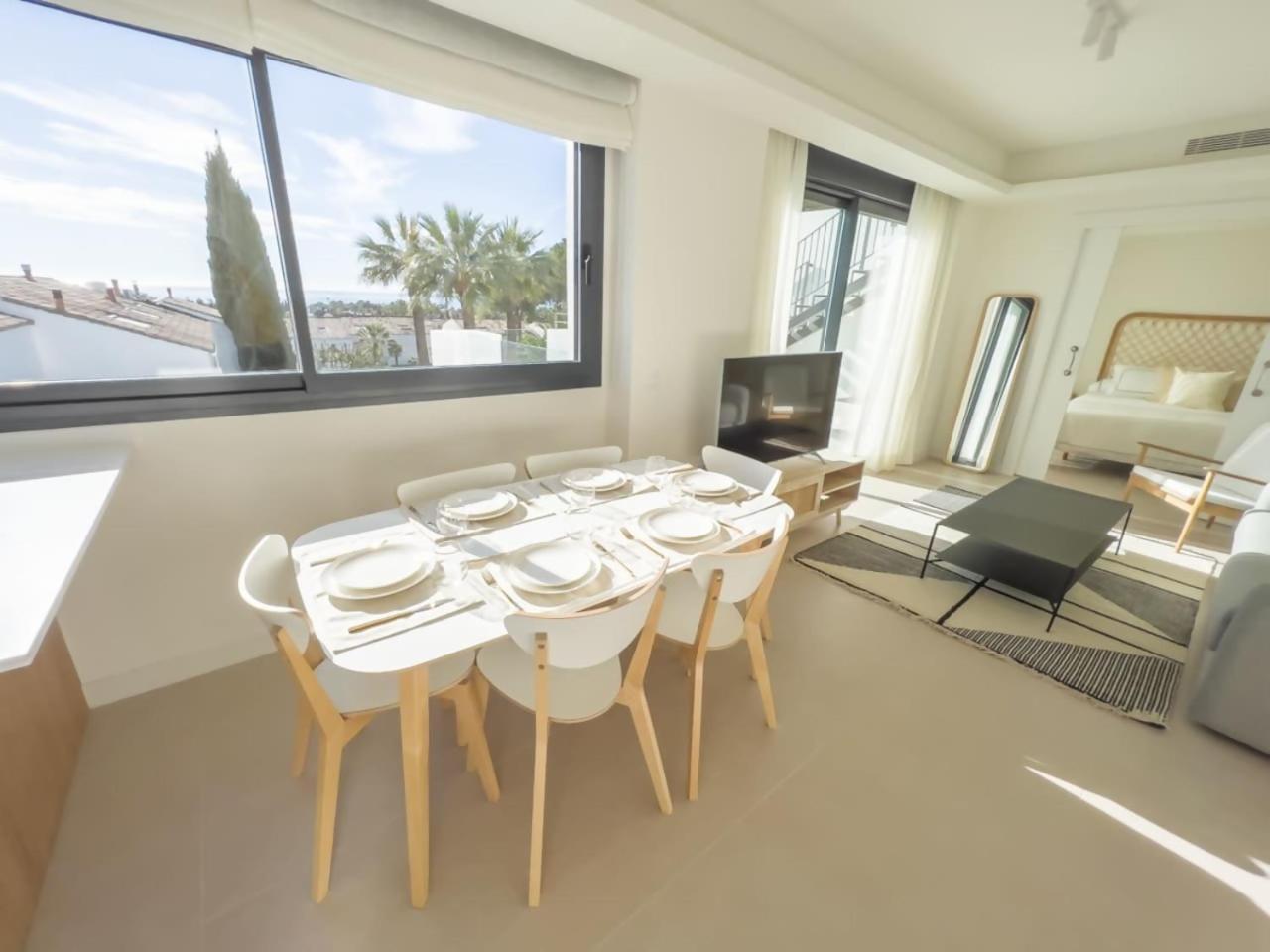 Penthouse On The Golden Mile Marbella Exterior photo